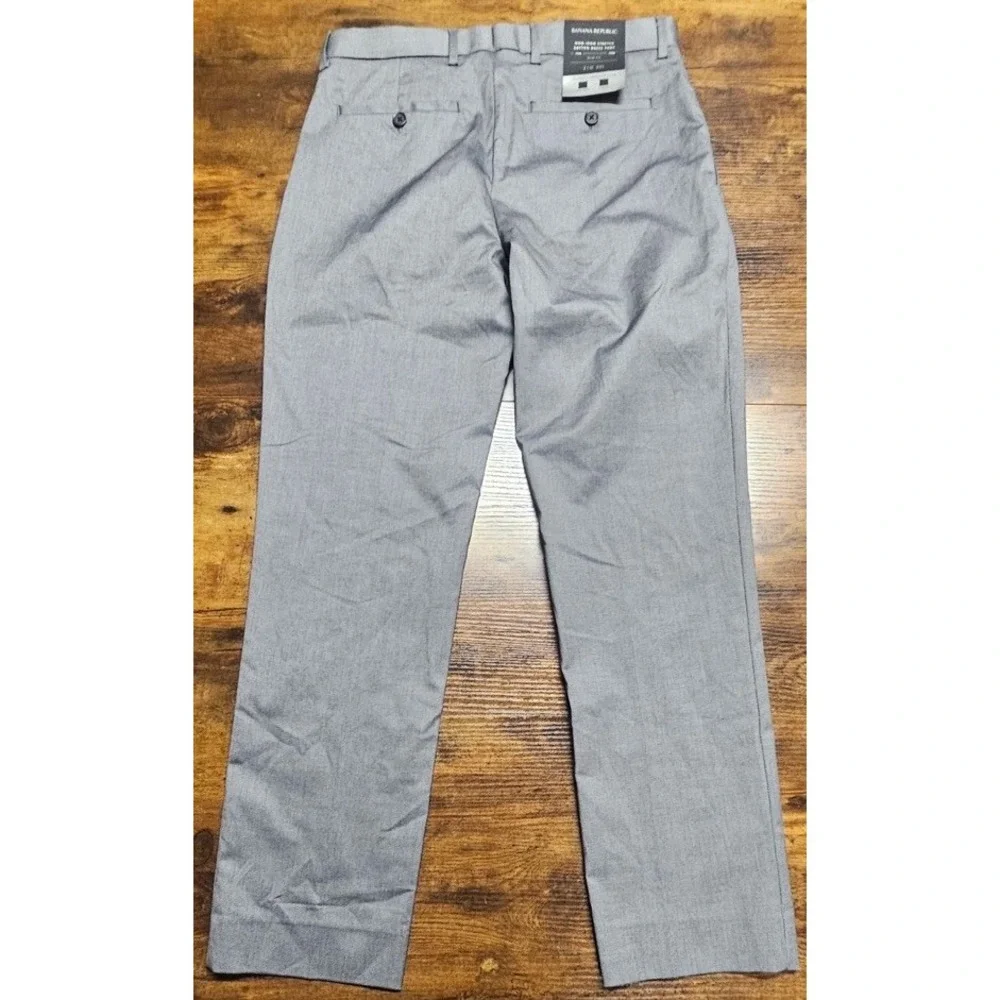 Banana Republic Slim Fit Gray Dress Pants 31x30 Non Iron Stretch NWT